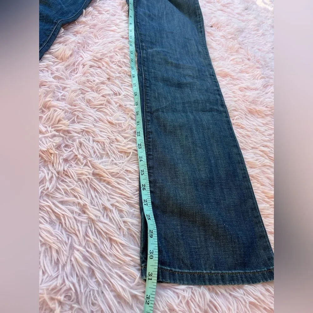 Calvin Klein Lean Bootcut size 6 length 32 mid-rise